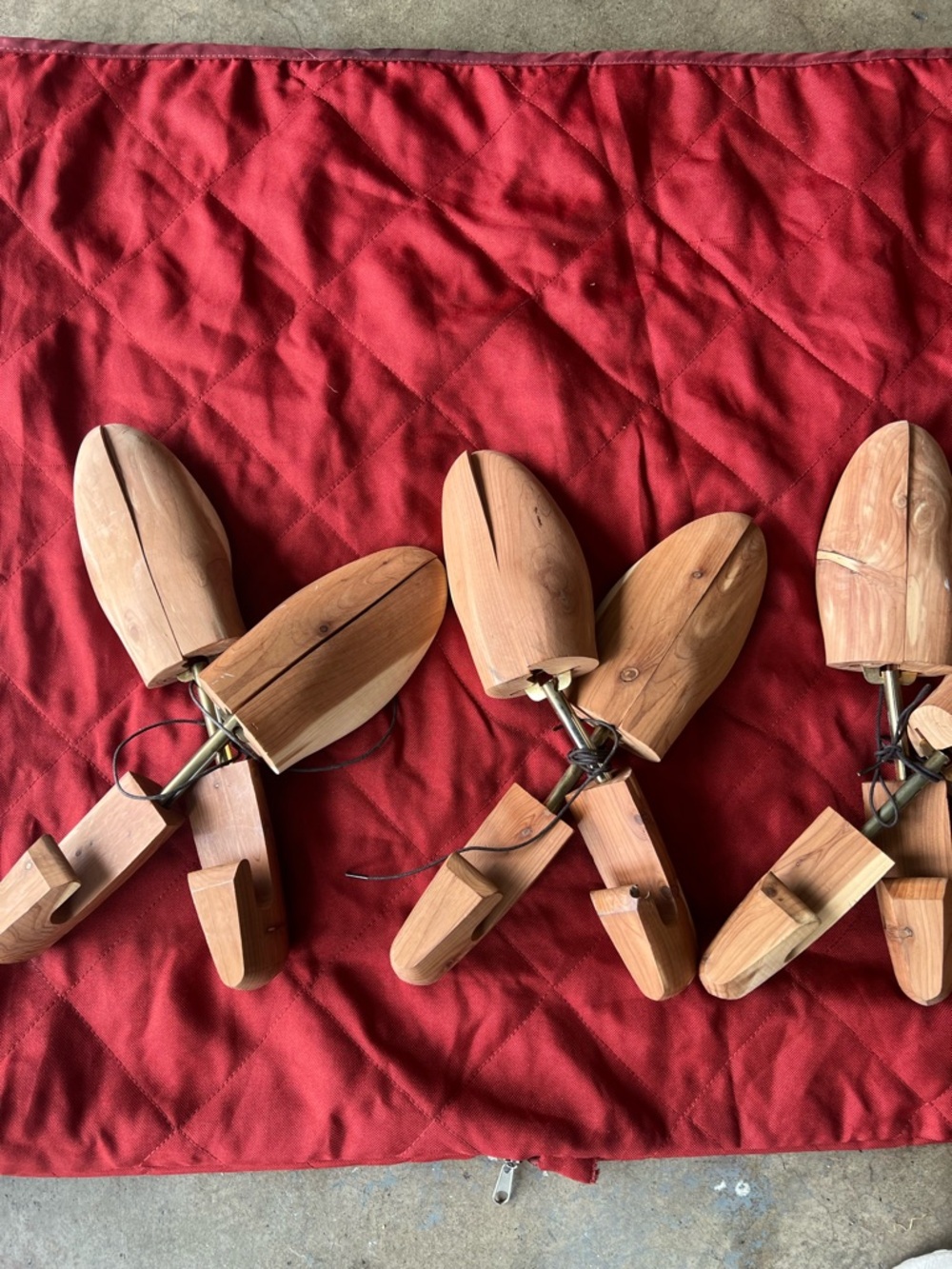 XXL Cedar Shoe Trees Men's Misc Brands Sold Per Pair